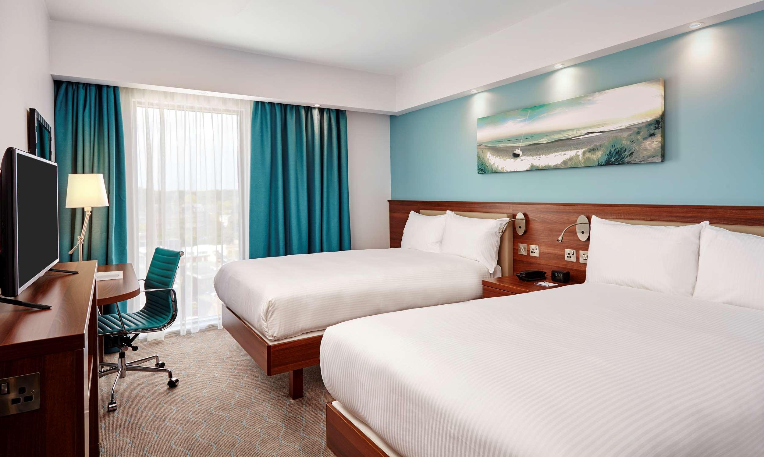 מלון Hampton By Hilton בורנמות' מראה חיצוני תמונה